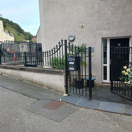 Bodlondeb Castle Bed & Breakfast { Central Llandudno} Eksteriør bilde