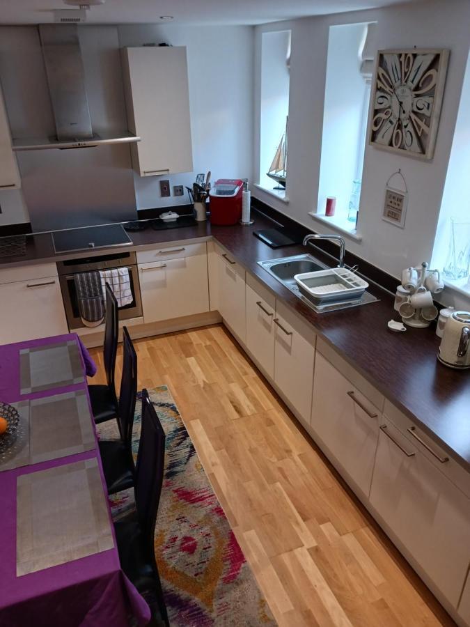 Bodlondeb Castle Bed & Breakfast { Central Llandudno} Eksteriør bilde
