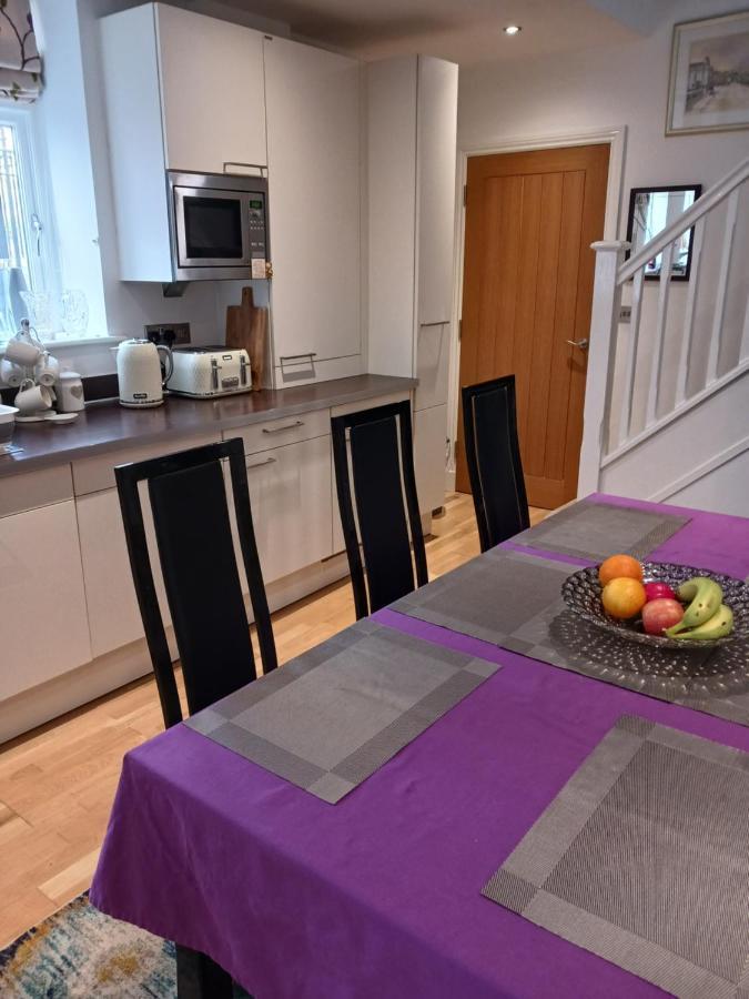 Bodlondeb Castle Bed & Breakfast { Central Llandudno} Eksteriør bilde