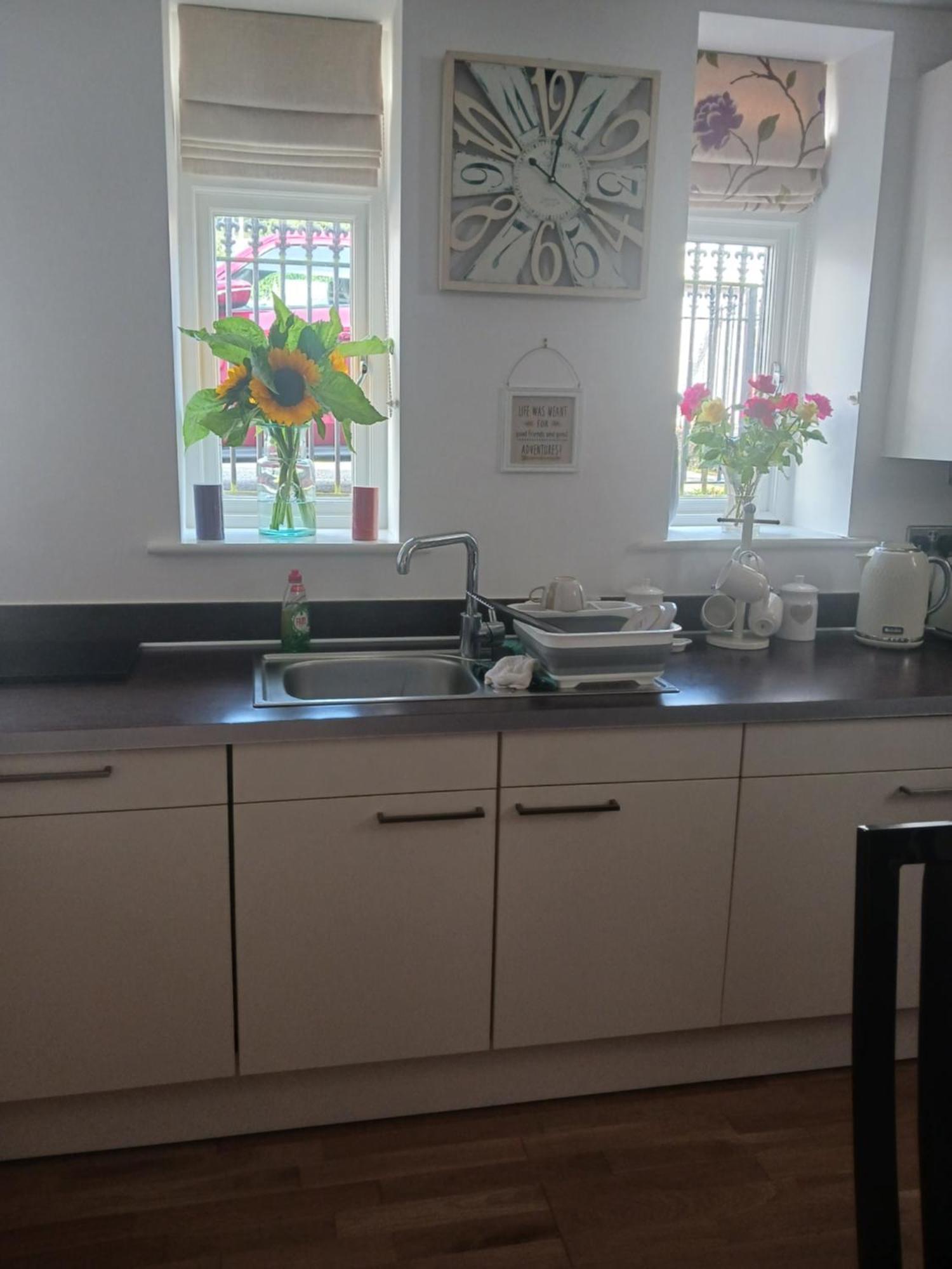 Bodlondeb Castle Bed & Breakfast { Central Llandudno} Eksteriør bilde
